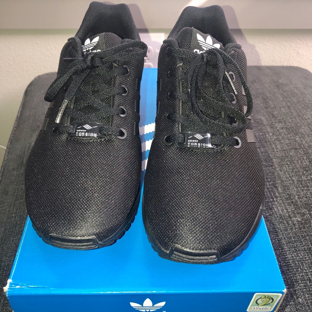 Big Kids Addidas ZX Flux J Sneaker
